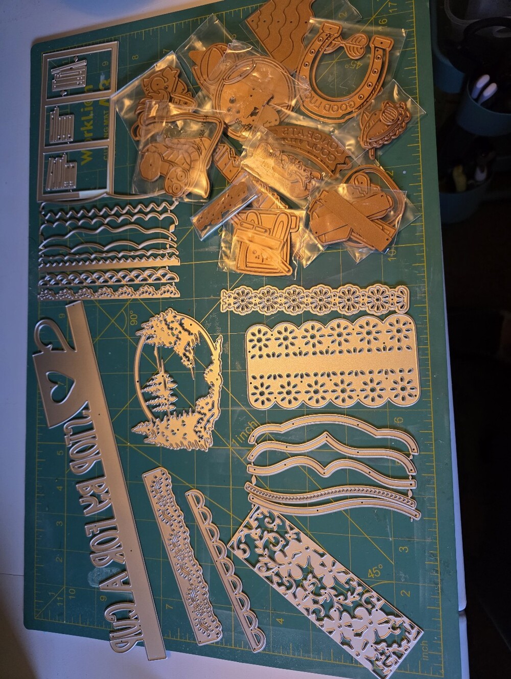 Assorted Metal Cutting Dies - Floral, Border & Misc Smalls